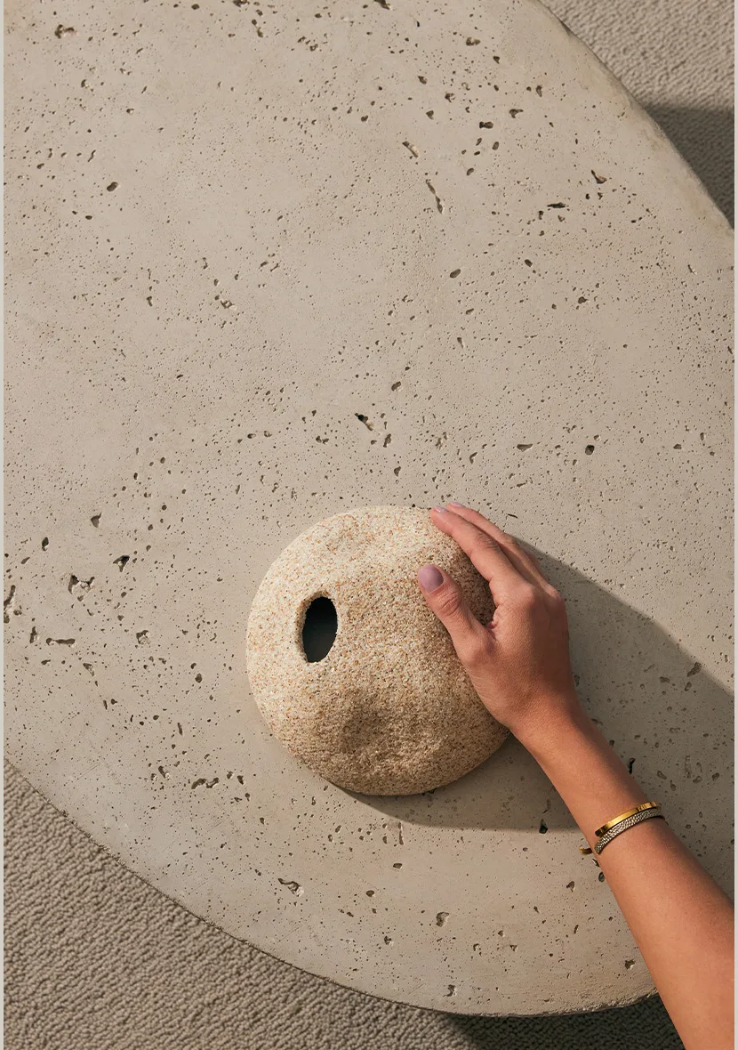 Conceito do Lithos Plaenge Maringá inspirado na pedra moldada pelo tempo
